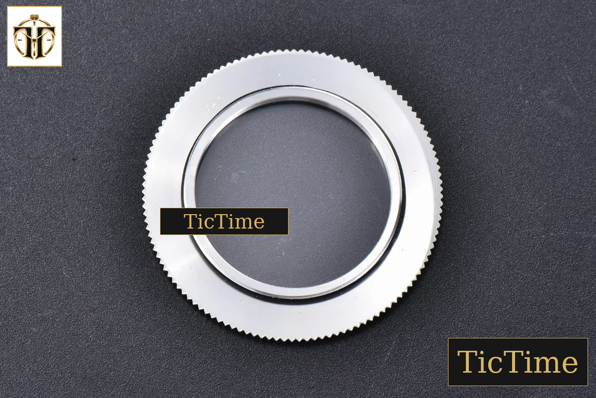 Traditionnelle 4010T 41mm MXF White Dial Blue Leather strap A2460QCL — foto 17