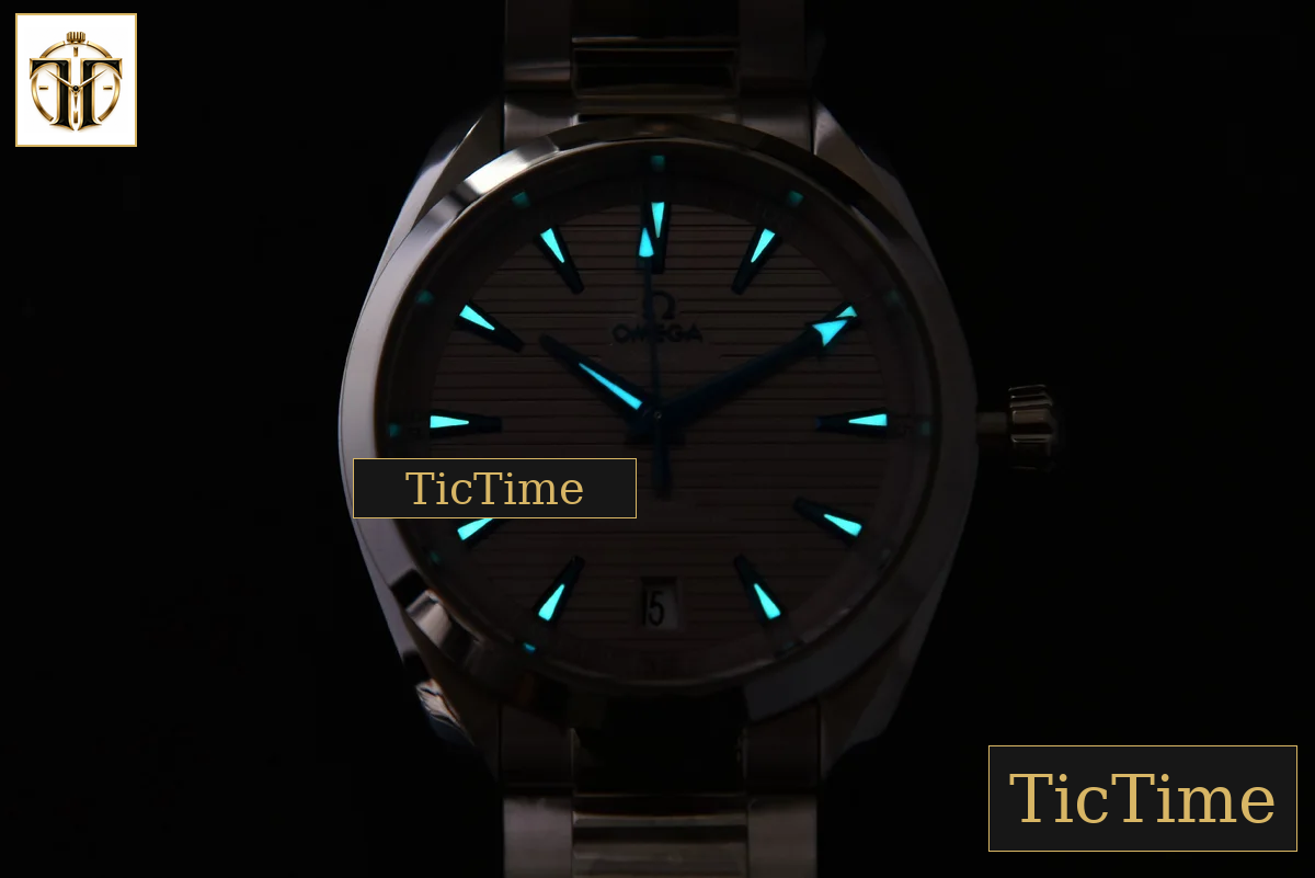 Aqua Terra 150M 41mm VSF Gray Dial Blue Hand SS Bracelet A8900 — foto 27