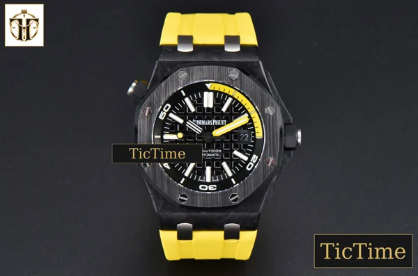 Foto frontal — Royal Oak Offshore Diver 42mm IPF Black/Yellow Dial Yellow Rubber Strap MY9015