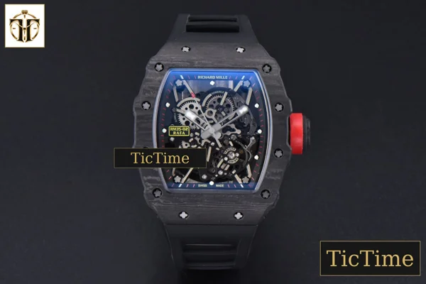 Foto frontal — RM035-02 42mm T+F Black Forged Carbon Skeleton Dial Red Crown Black Rubber Strap RMUL2