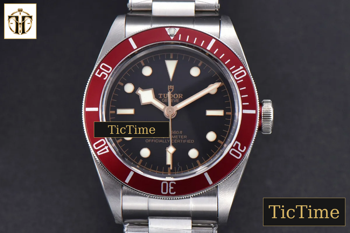 Heritage Black Bay Shield 2016 41mm ZF Red SS Bracelet A2824 — foto 2