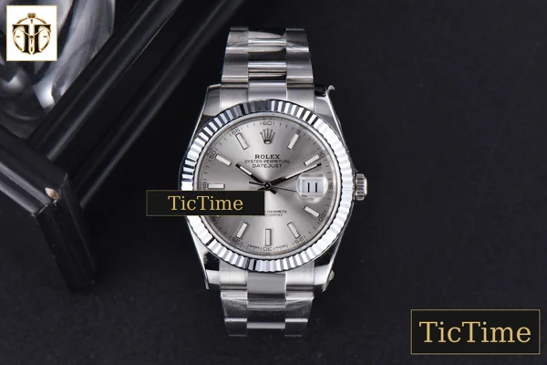 Foto frontal — DateJust Fluted Bezel 126334 41mm VSF Silver Dial Oyster Bracelet VS3235