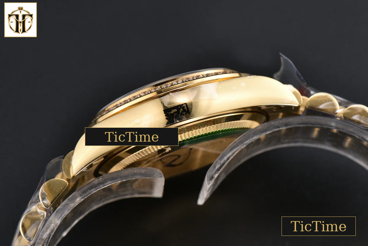 DateJust 31mm GMF YG Diamond Bezel Red Dial Diamond Marker President Bracelet A2824 — foto 18