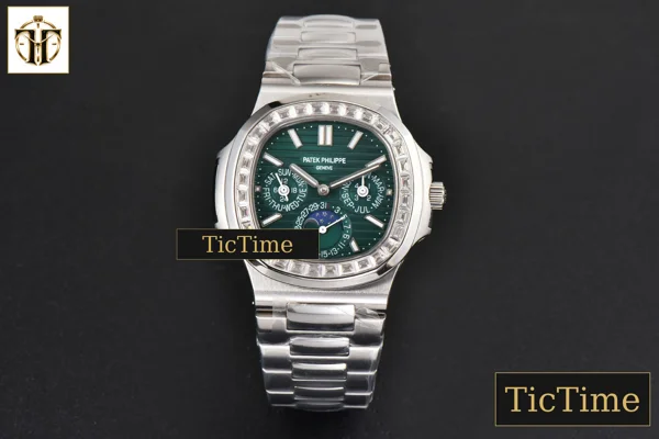 Foto frontal — Nautilus 5740 40mm TWF Diamond Green Dial SS Bracelet A240