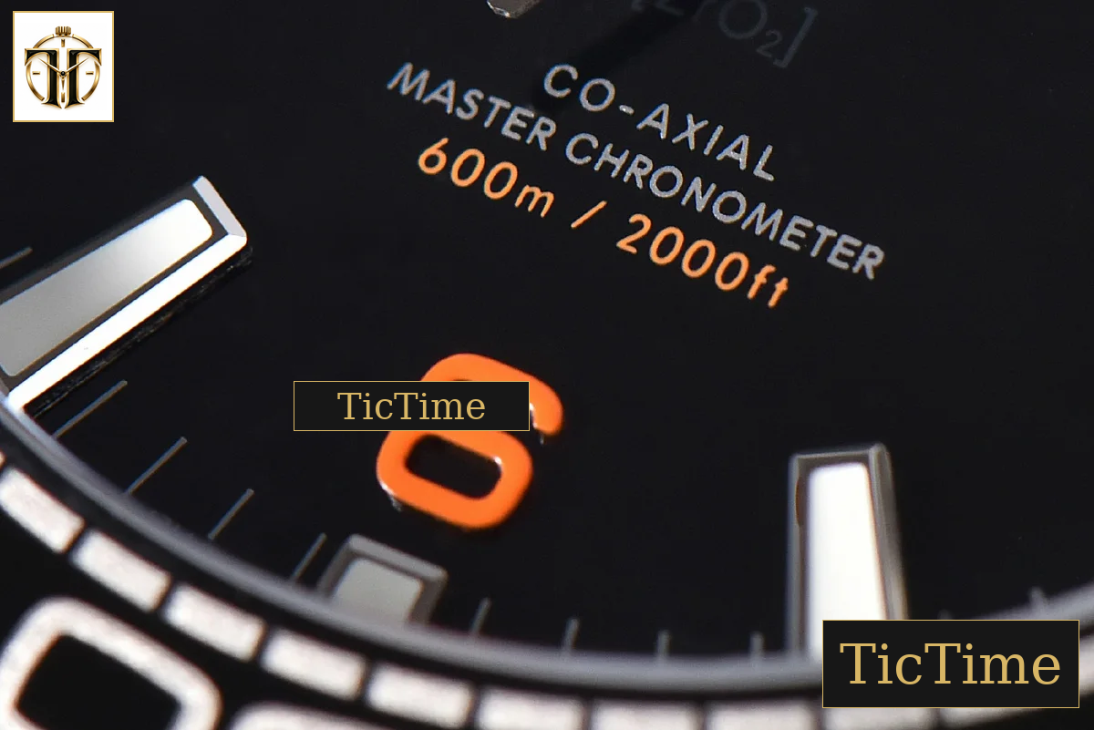 Planet Ocean 600m 43.5mm VSF Black Dial 1/4 Orange Bezel Rubber Strap A8900 — foto 6