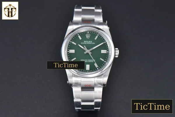 Foto frontal — Oyster Perpetual 904L 126000 36mm GMF Green Dial SS Bracelet VR3230