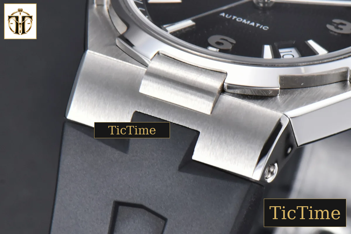 Overseas 47040 42mm PPF Black Dial Black Rubber Strap A1226 — foto 10