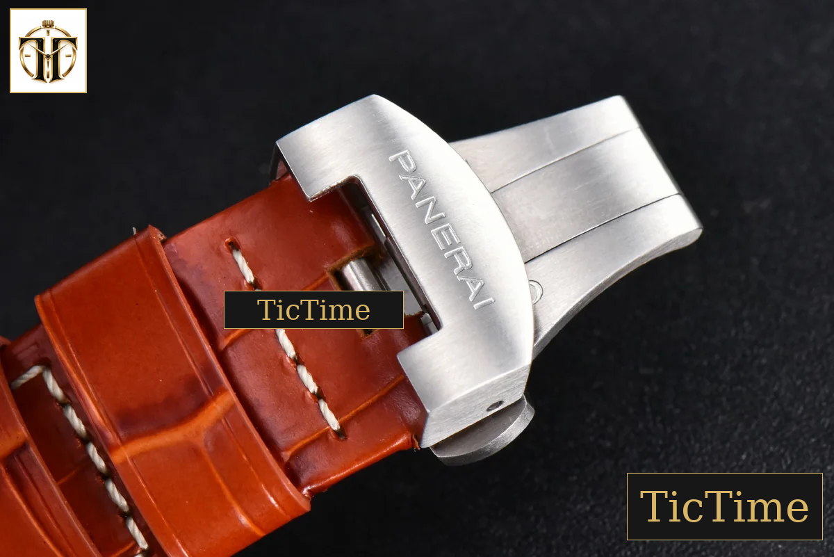 GMT PAM088 44mm VSF Black Dial Brown Leather Strap P9001 — foto 15