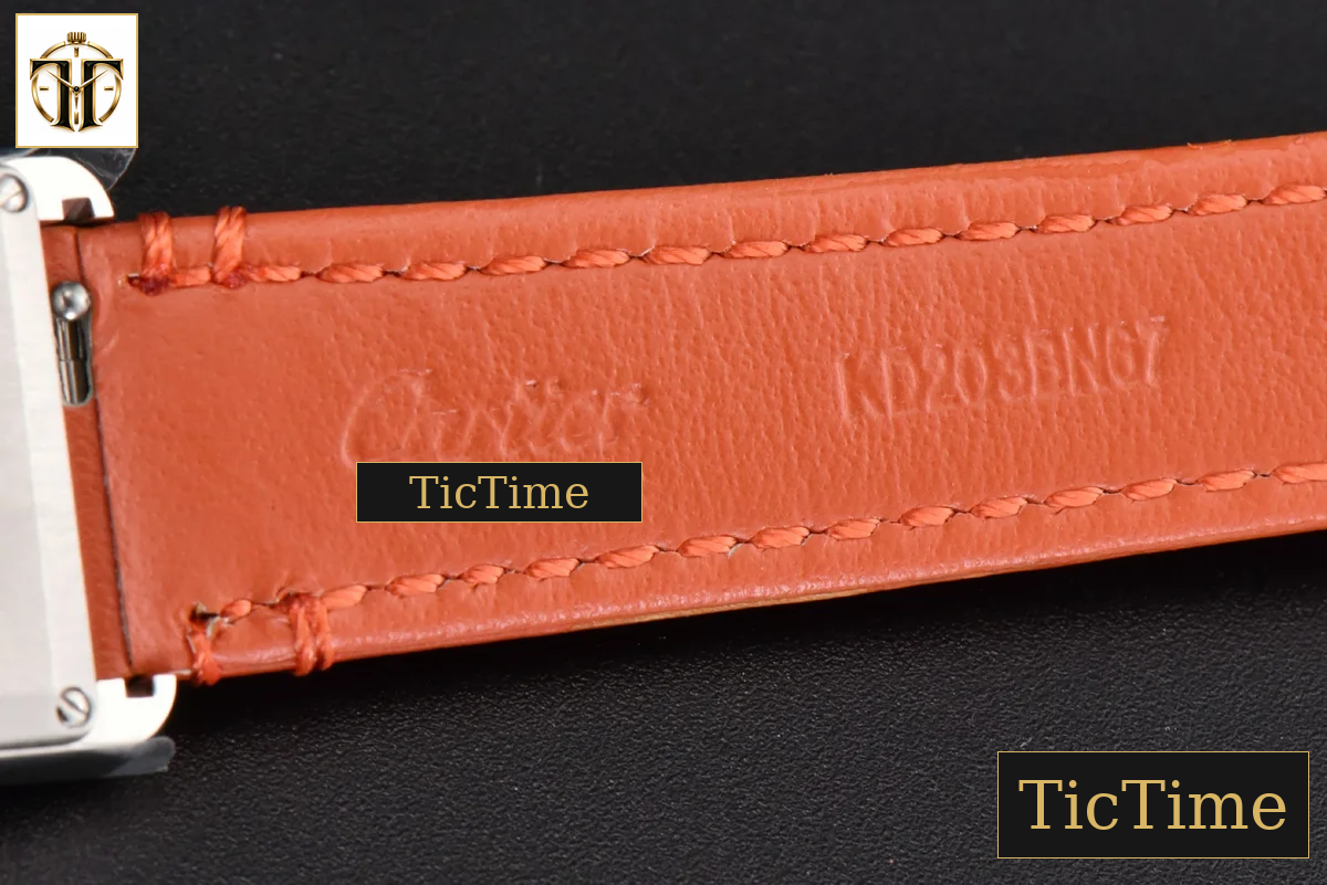 Tank Must Small 29.5×22mm K11F White Dial Orange Smooth Strap Quartz — foto 23