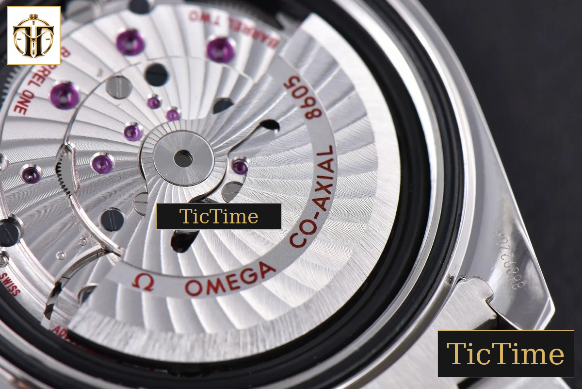 Planet Ocean 600m GMT 43.5mm VSF Black Dial Orange Marker SS Bracelet A8906 — foto 20