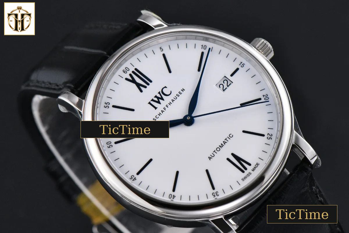 Portofino ‘150 Years’ 40mm V7F White Dial Blue Hands Black Leather Strap A2892 — foto 11