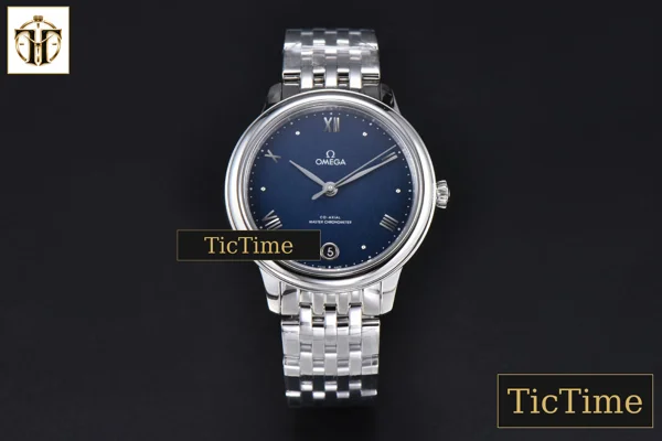 Foto frontal — De Ville Prestige Ladies 34mm VSF Blue Dial Bracelet A8800