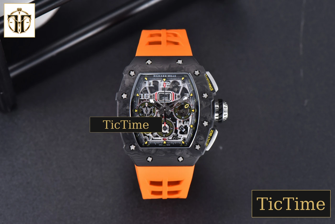 Vista frontal — NTPT Chrono RM011 KVF Skeleton Dial Orange Rubber Strap V2 A7750