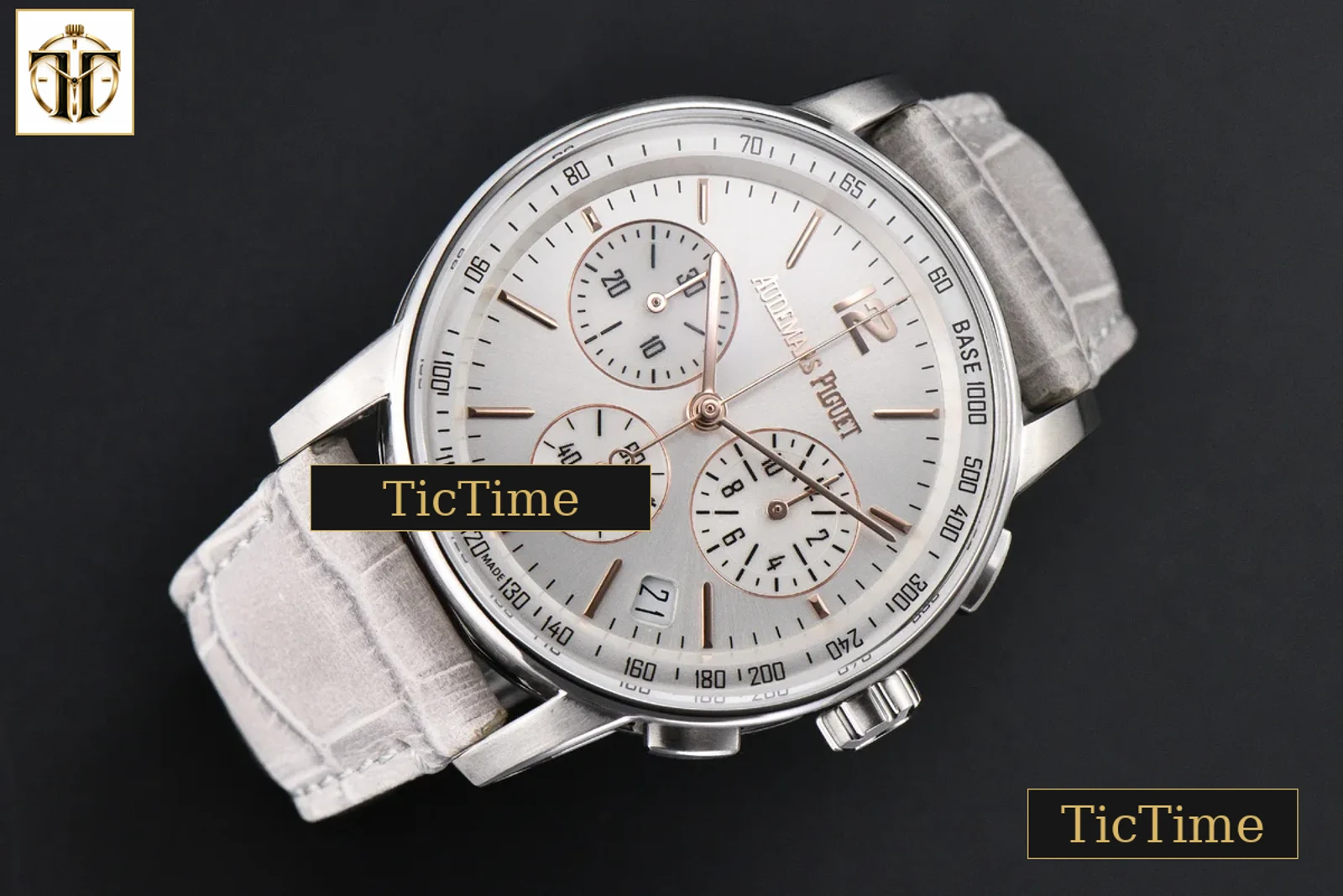 Code 11.59 Chrono 26393 41mm APSF Silver Dial Gold Hands Gray Leather Strap SA4401 — foto 3