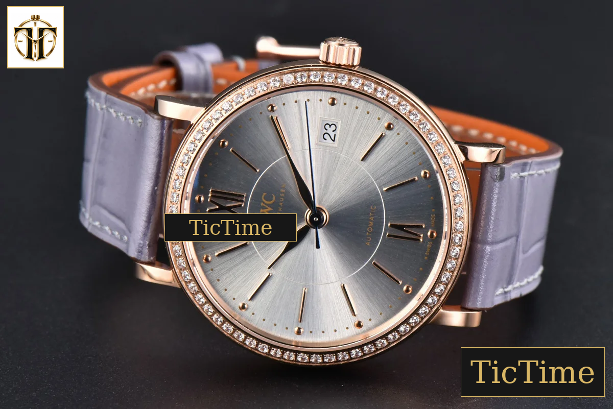 Portofino 37mm V7F RG Diamond Silver Dial RG Marker Grape Leather Strap A2892 — foto 13