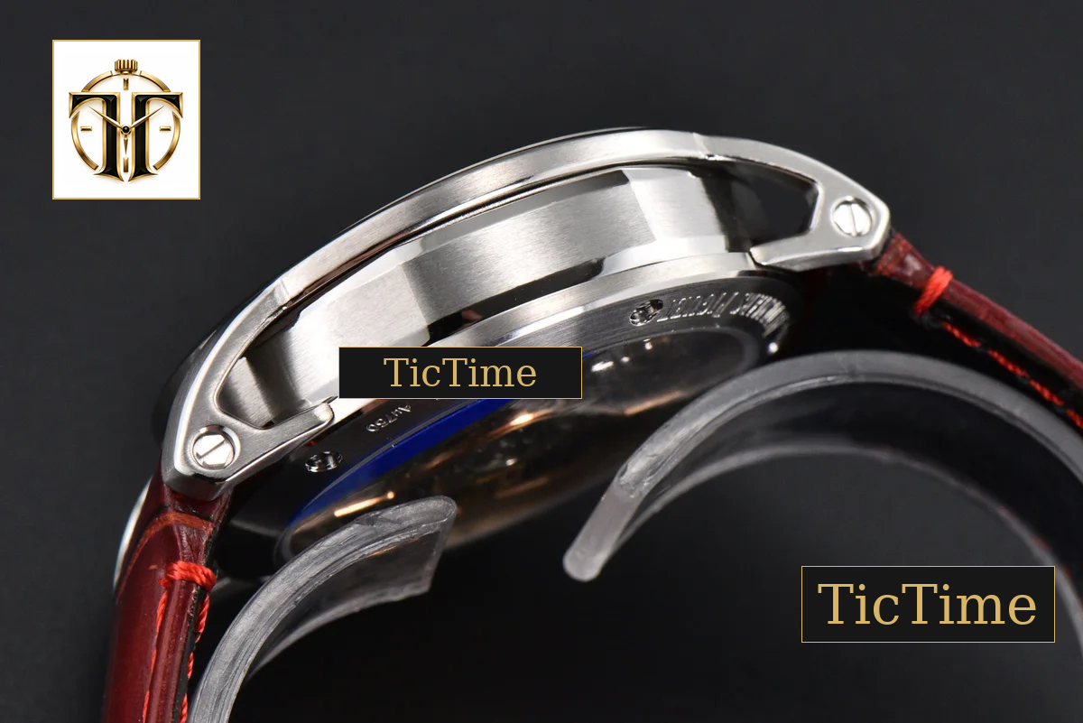 Code 11.59 Chrono 26393 41mm APSF SS Red/Black Dial Red Leather Strap SA4401 — foto 17
