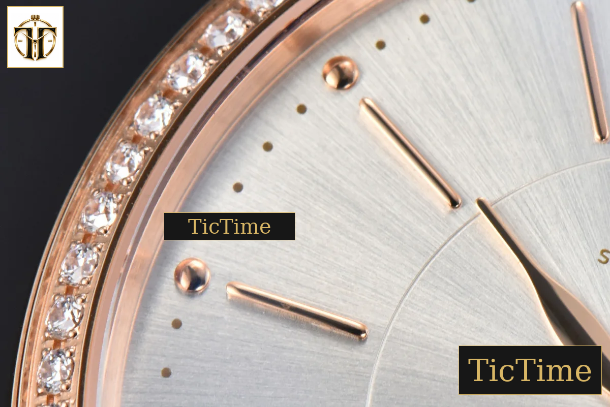 Portofino 37mm V7F RG Diamond Silver Dial RG Marker Grape Leather Strap A2892 — foto 6