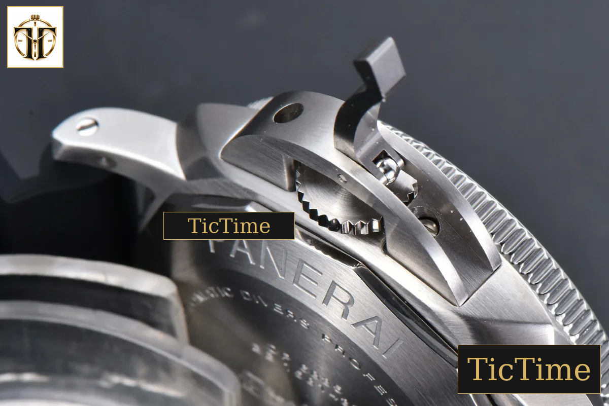 Submersible Quaranta PAM1391 44mm TTF Blue Dial Rubber Strap P9010 — foto 17