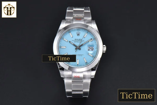 Foto frontal — DateJust 904L Smooth Bezel 126300 41mm GMF Tiffany Blue Dial Oyster Bracelet VR3235