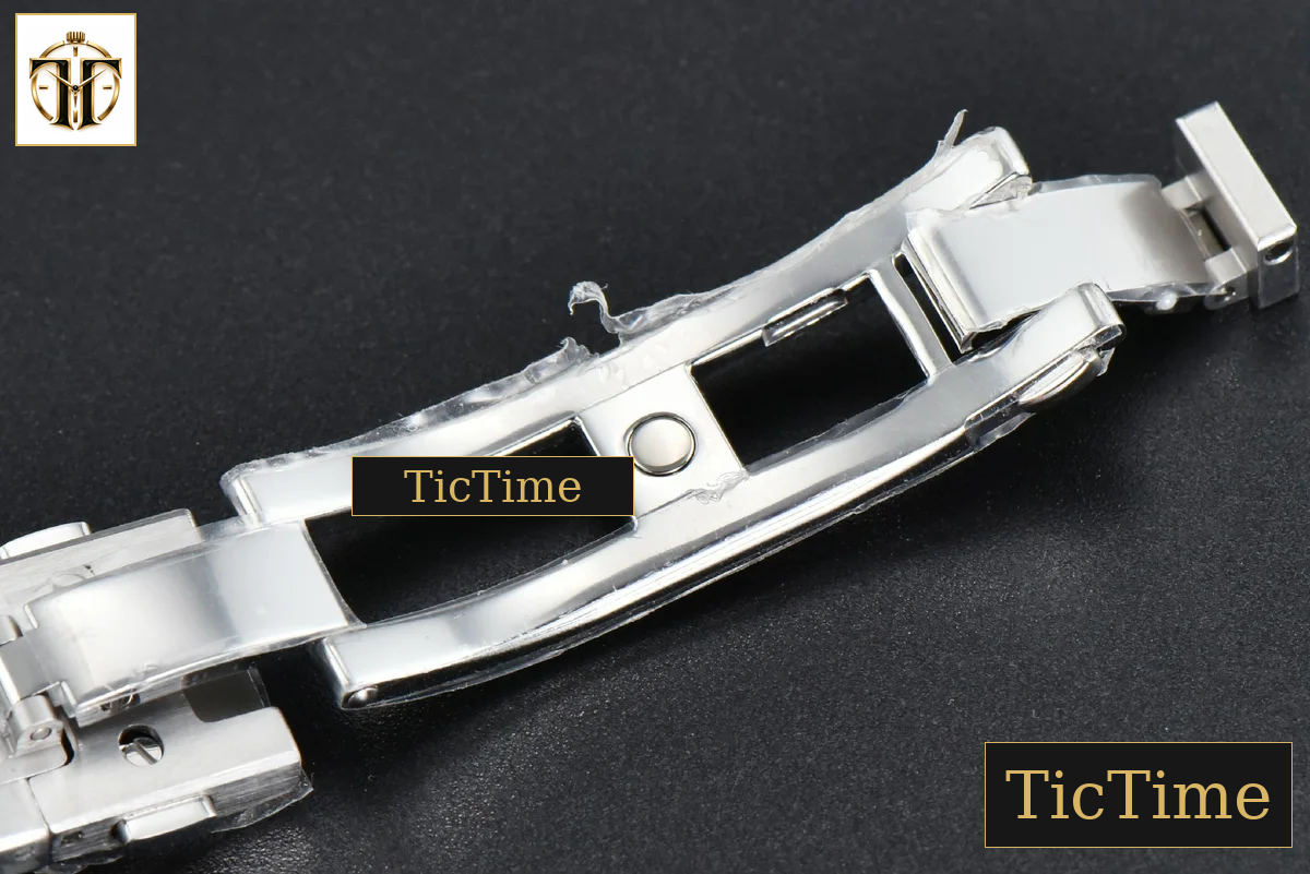 Constellation 29mm TWSF RG Diamond Blue Dial RG/SS Bracelet A8700 — foto 27