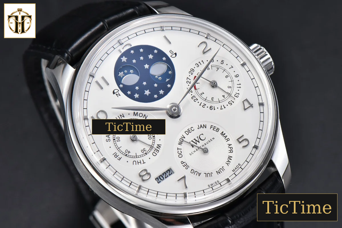 Portugieser Perpetual Calendar IW5033 42mm APSF SS White Dial Black Leather Strap A52610 — foto 13