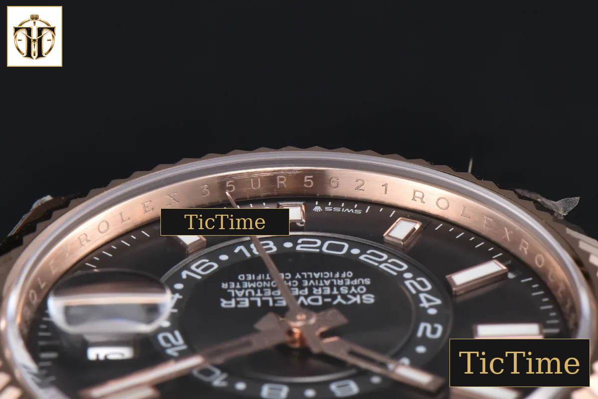 Sky-Dweller 336935 42mm ZF RG Case Grey Dial Rubber Oysterflex Strap (Tungsten) — foto 13