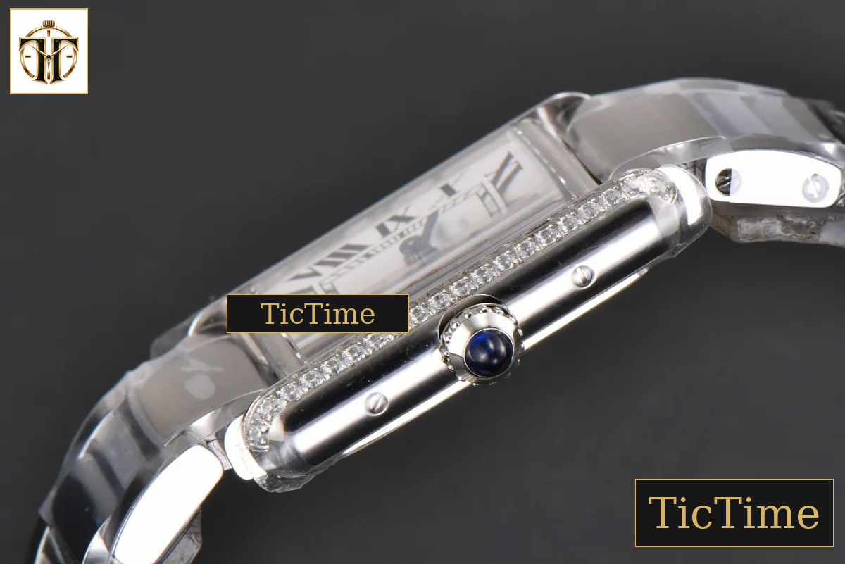 Tank Must Small 29.5mmx22mm K11F Diamond White Dial SS Bracelet Ronda Quartz — foto 9