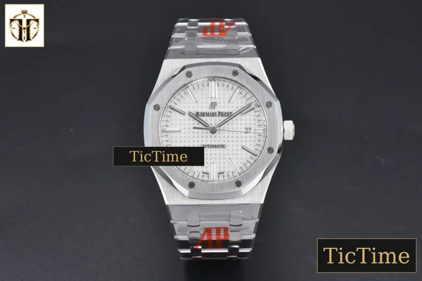 Foto frontal — Royal Oak 15400 41mm ORF White Textured Dial SS Bracelet A3120