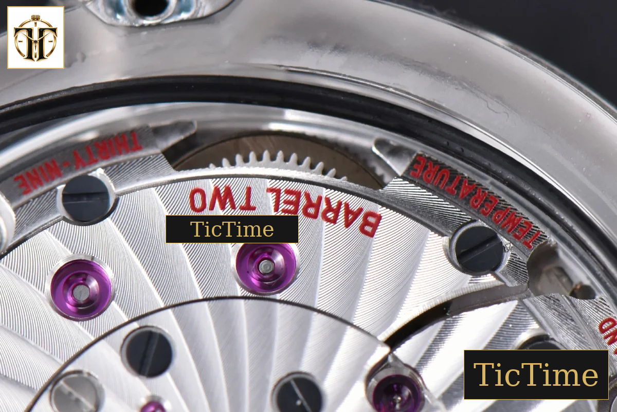 De Ville Hour Vision 41mm VSF White/Silver Dial Black Croco Strap A8500 — foto 17