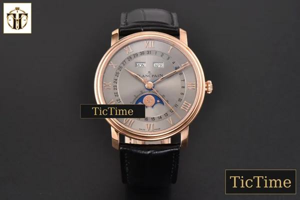 Foto frontal — Villeret Complicated Function 6654 40mm OMF RG Silver Dial Black Leather Strap V3 A6654