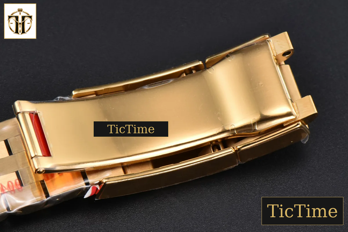 GMT Master II 126718 40mm Clean Factory YG Black/Gray Bezel Black Dial Jubilee Bracelet DD3285 — foto 38