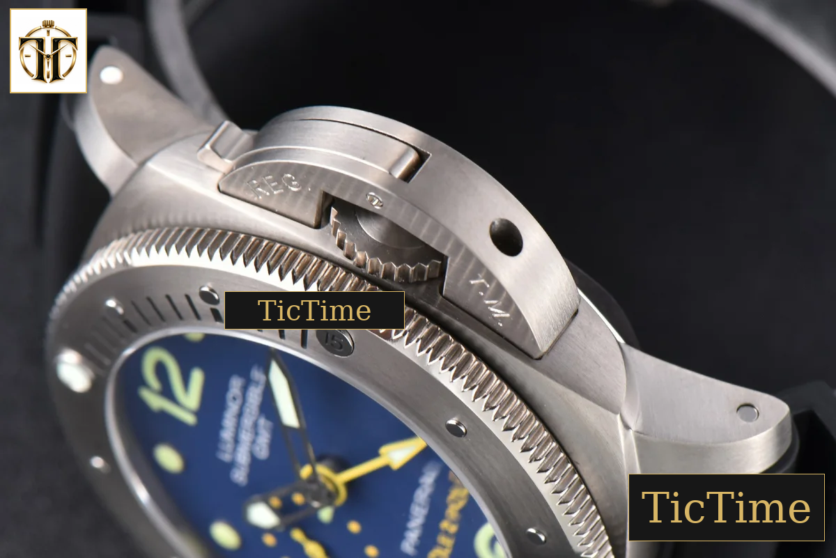 Luminor Submersible 1950 GMT Mike Horn PAM719 47mm VSF Blue Dial Rubber Strap P9001 — foto 12
