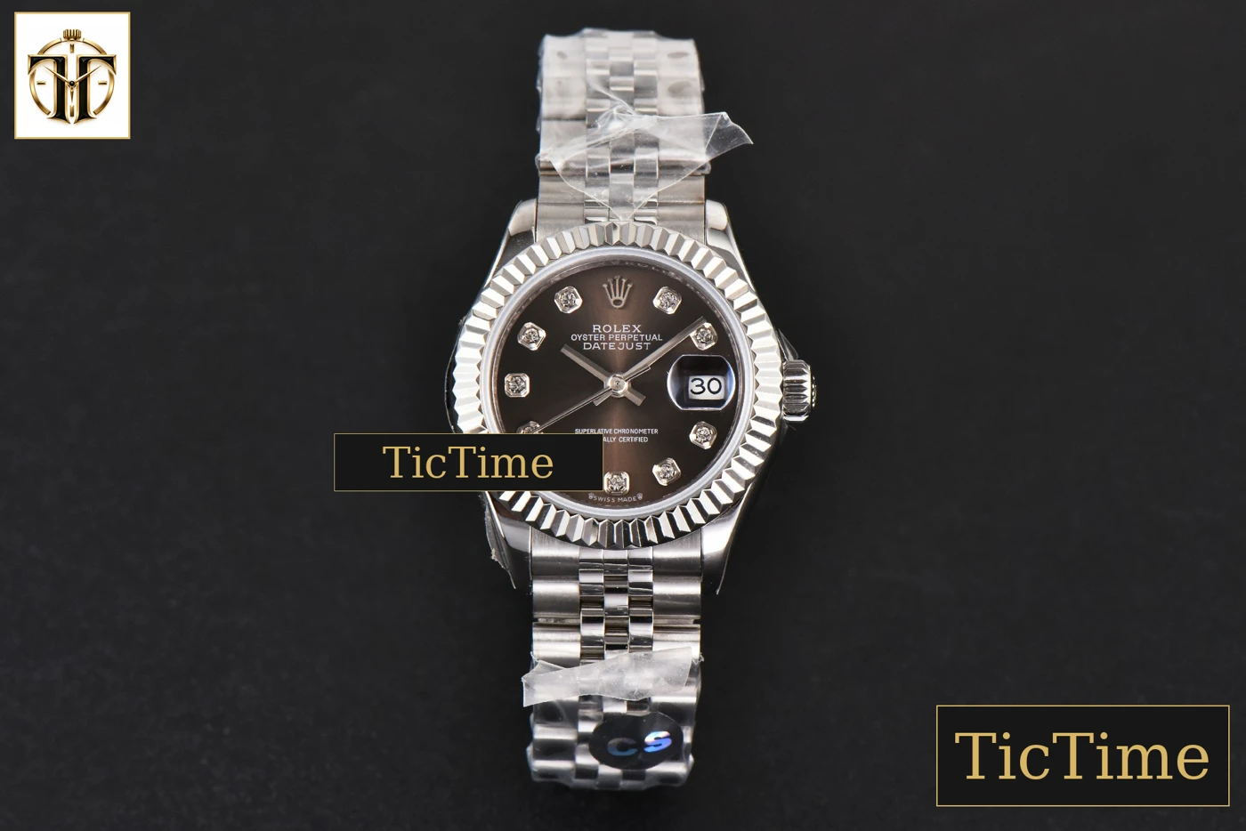 Vista frontal — DateJust Ladies 28mm WF Gray Dial Diamond Marker Jubilee Bracelet A2236