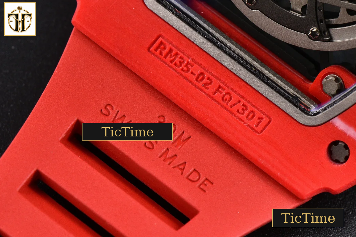 RM035-02 APSF Red NTPT Red Rubber Strap V2 (Free Sprung) RMAL1 — foto 22
