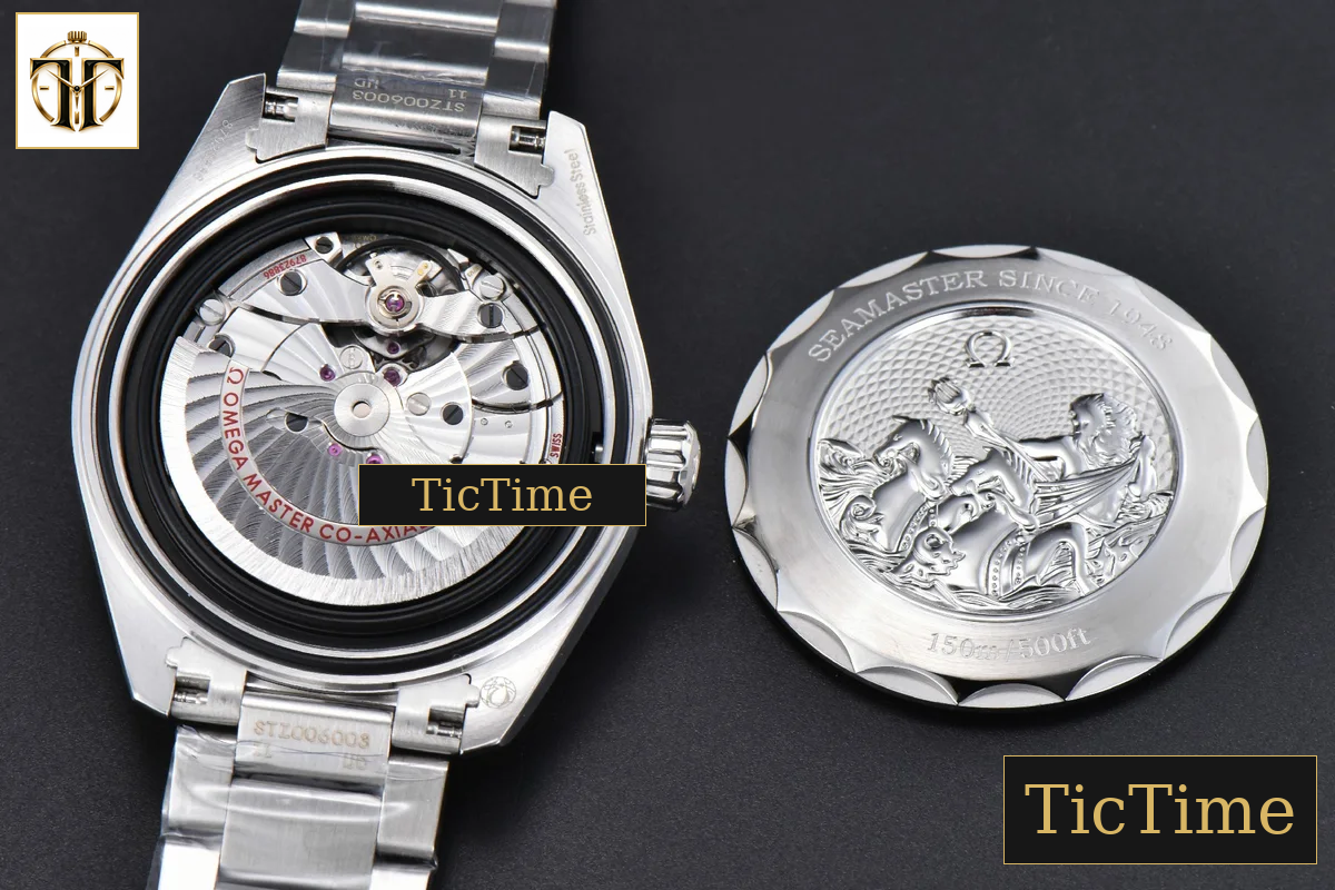 Aqua Terra 150m GMT Worldtimer 43mm VSF Ice Blue Dial SS Bracelet A8938 — foto 21