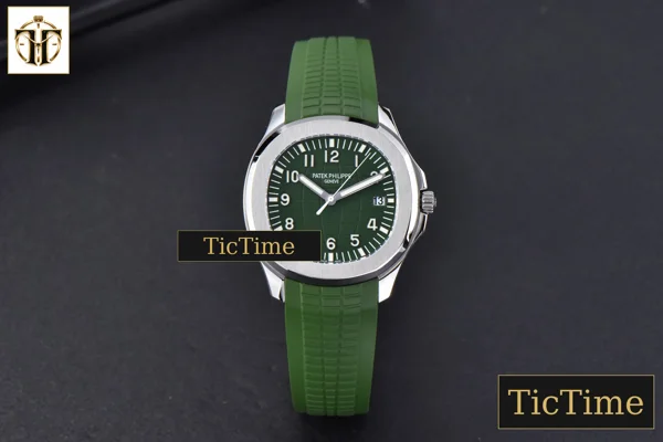 Foto frontal — Aquanaut 5168 42mm ZF Green Dial Green Rubber Strap A324