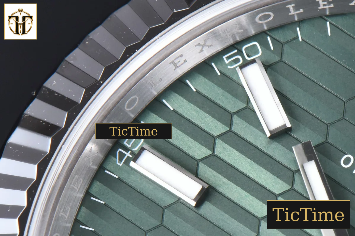 DateJust 126334 41mm Clean Factory Green Motif Dial Jubilee Bracelet VR3235 — foto 6