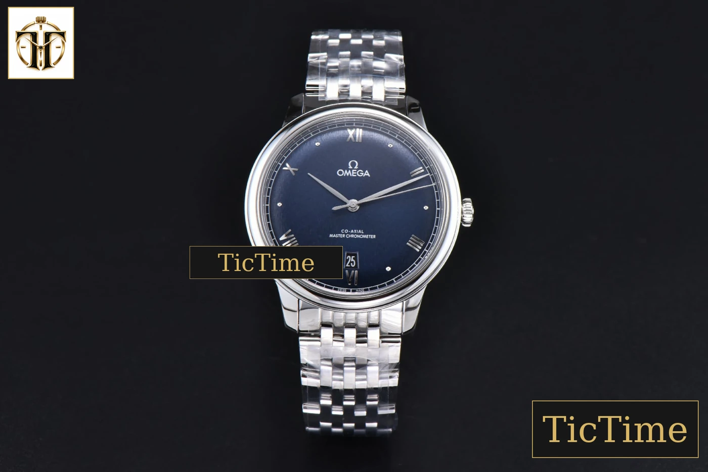 Vista frontal — De Ville Prestige 40mm VSF Blue Dial SS Bracelet A8800