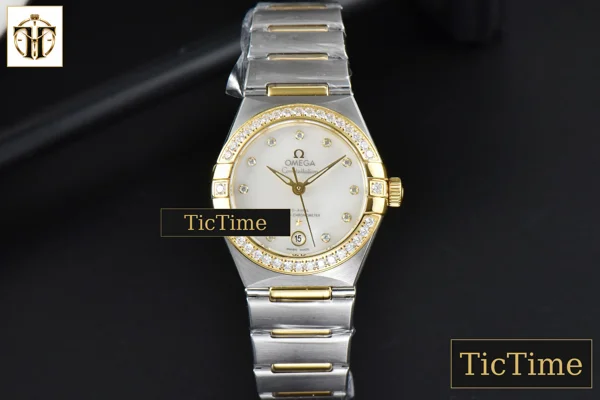 Foto frontal — Constellation 29mm TWSF YG Diamond MOP Dial YG/SS Bracelet A8700