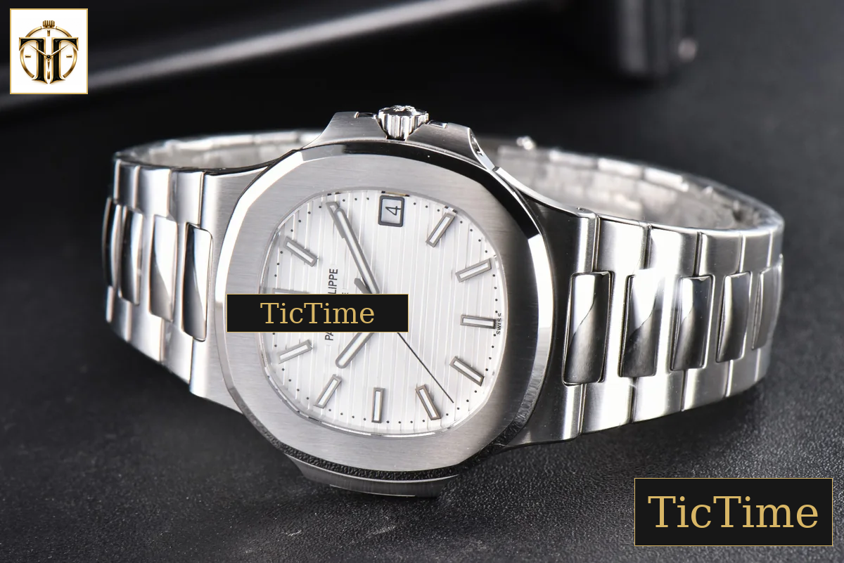 Nautilus 5711 40mm 3KF White Dial SS Bracelet V3 A324 — foto 19