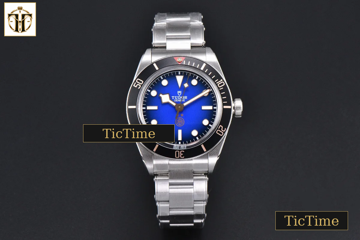 Black Bay Fifty Eight Inter Milan 39mm ZF SS Gradient Blue Dial SS Bracelet A2824 — foto 2