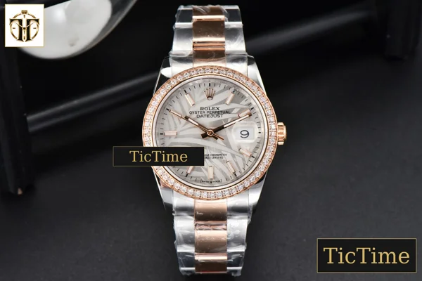Foto frontal — DateJust 36mm BPF RG/SS Diamond Bezel Silver Plam Dial Oyster Bracelet A2824