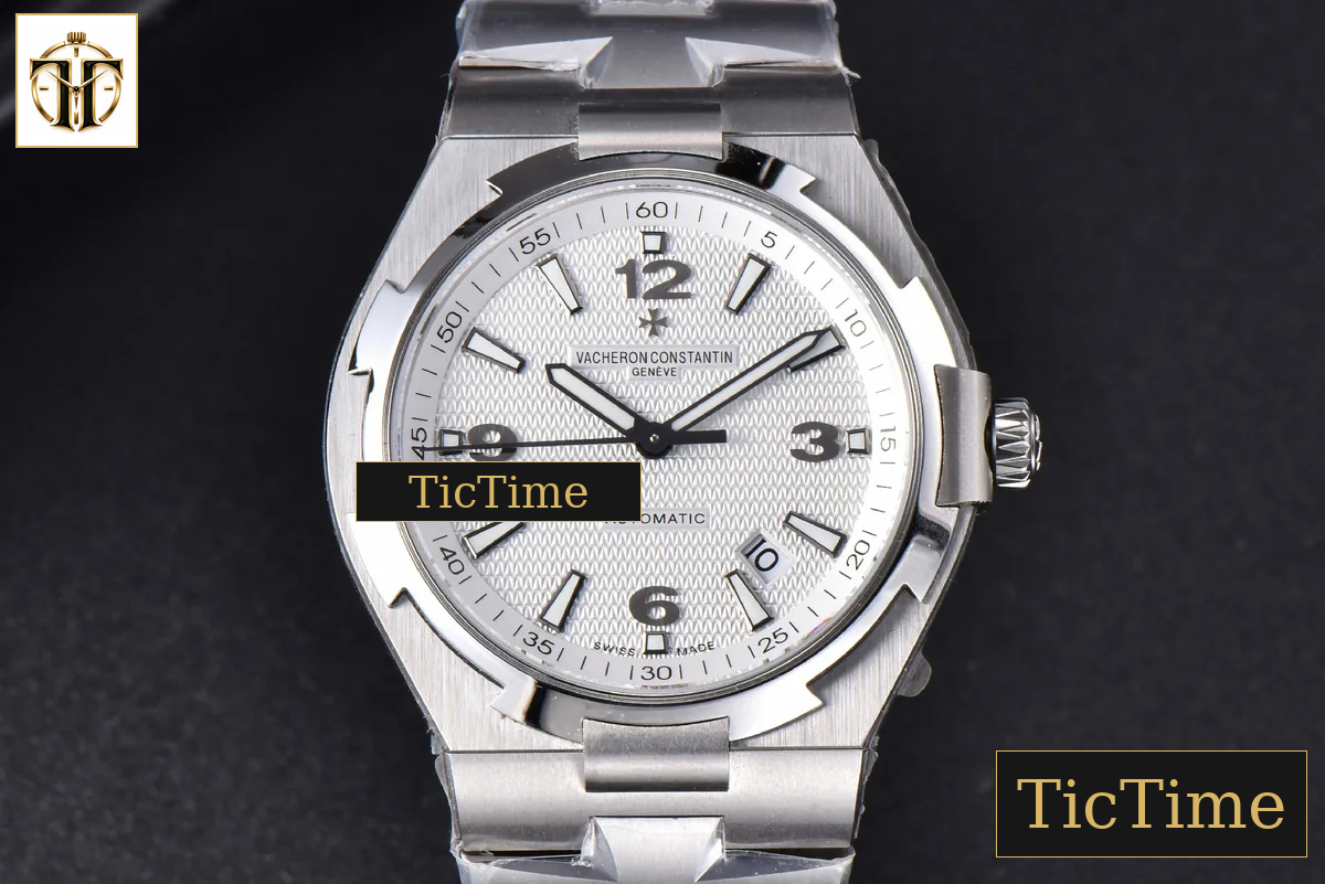 Overseas 47040 42mm MKF White Textured Dial SS Bracelet 9015 — foto 2