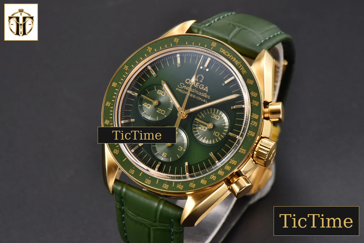 Speedmaster Moonwatch 42.5mm V6SF YG/Green Dial Green Rubber Strap Manual Chrono — foto 4