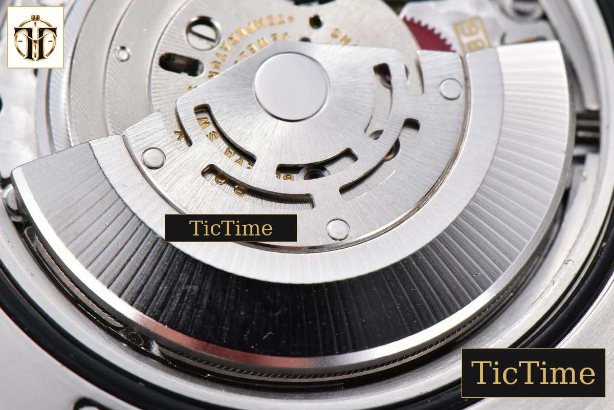 GMT-Master II CHNR 126711 40mm Clean Factory RG/SS Black/Brown Ceramic Oyster Bracelet DD3285 — foto 23