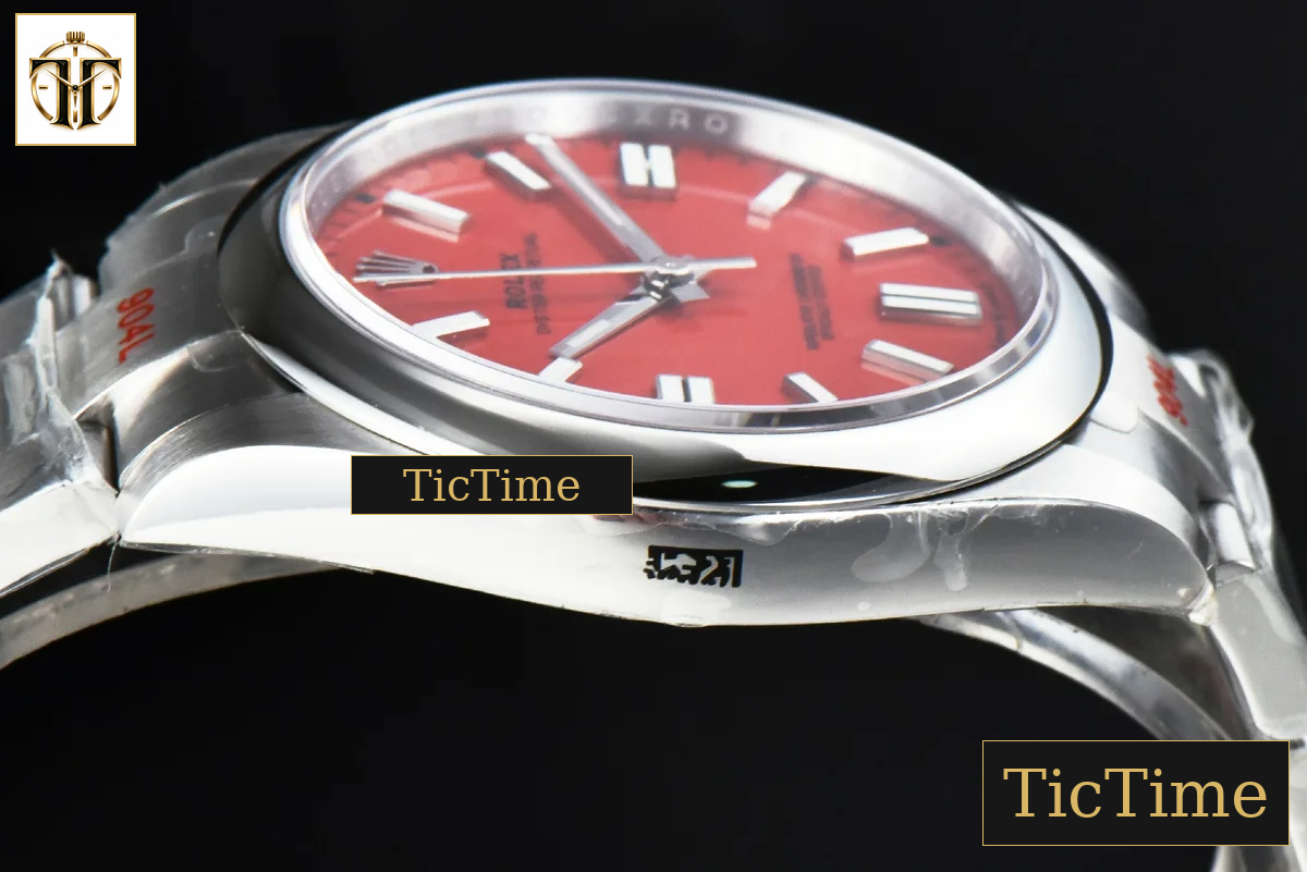 Oyster Perpetual 124300 41mm EWF Red Dial SS Bracelet A3230 — foto 11