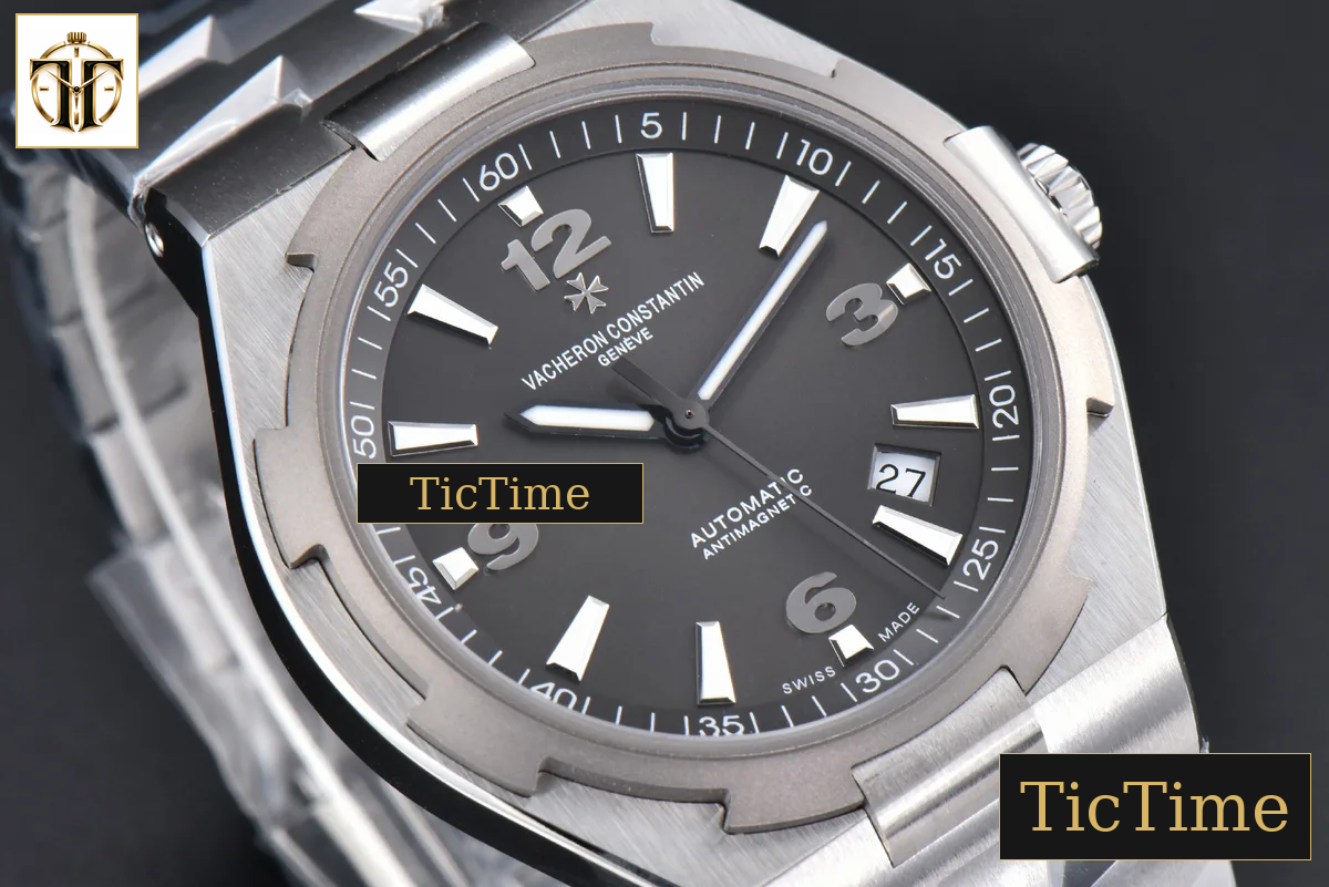 Overseas 47040 42mm PPF Gray Dial SS Bracelet A1226 — foto 13