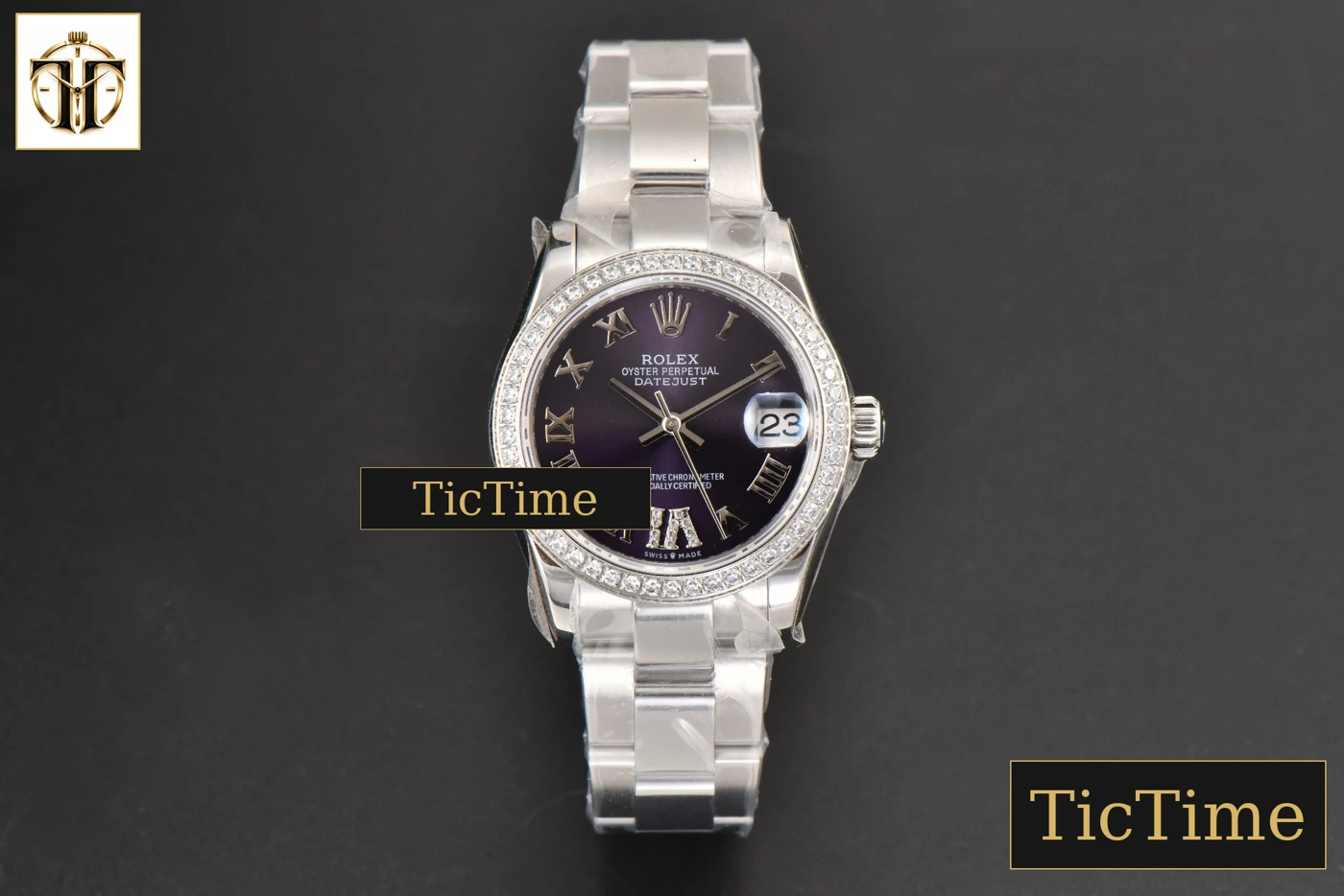 Vista frontal — DateJust Ladies 904L 31mm WF Diamond Purple Dial Diamond Roma Marker Oyster Bracelet A2671
