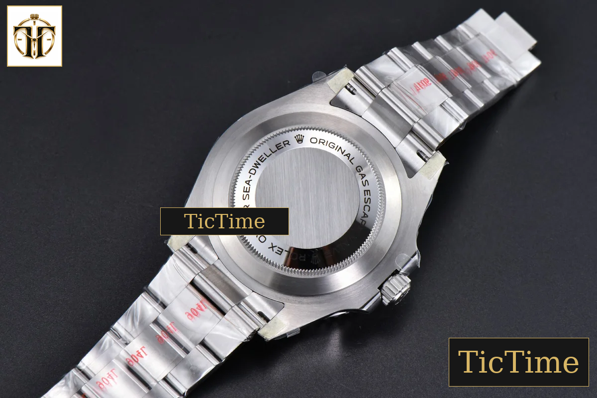 Sea-Dweller 126600 43mm Clean Factory Black Ceramic ‘Red Text’ SS Bracelet VR3235 — foto 18