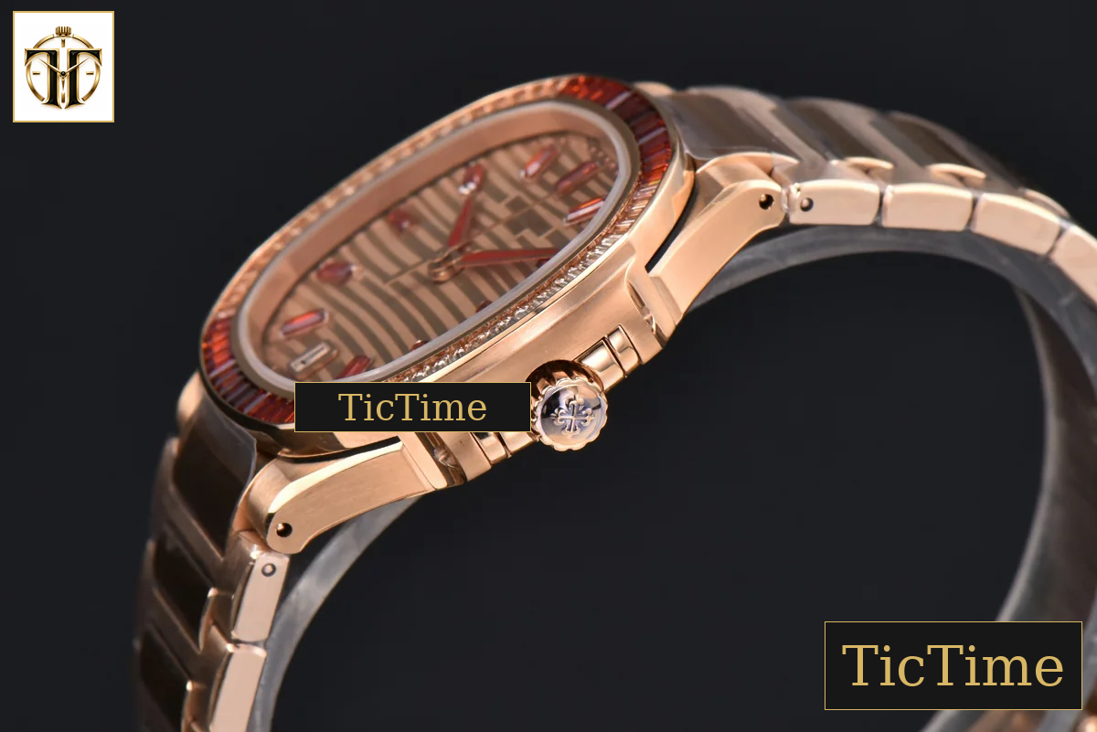 Nautilus Ladies 7118 35mm 3KF RG Rainbow Diamond RG Dial RG Bracelet 324CS — foto 10